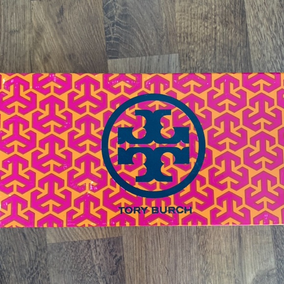 Tory Burch Fairford Flat - Picture 11 of 12